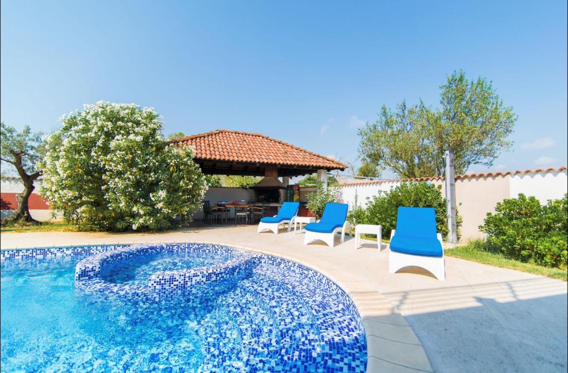 Villa Filip - Private Pool & Gym PUY Exterior foto